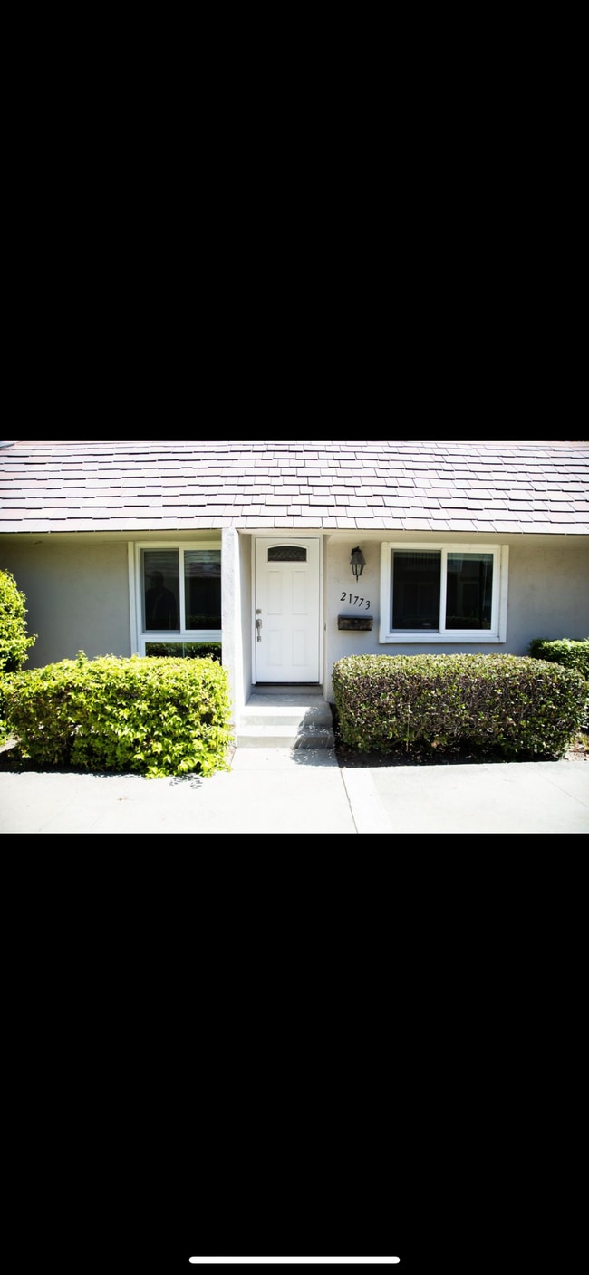 property at 21773 Lake Vista Dr