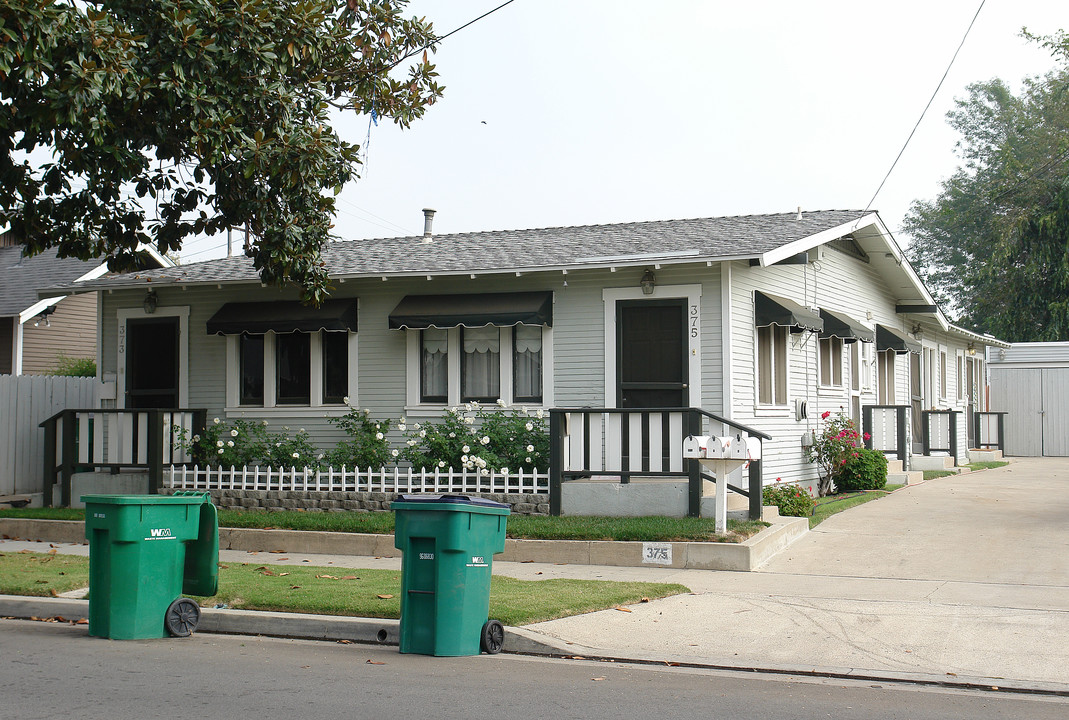 373-375 S Shaffer St in Orange, CA - Building Photo