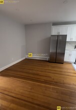 480 Commonwealth Ave, Unit 8 in Boston, MA - Building Photo - Building Photo