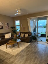 1100 Sugarwood St in Davenport, FL - Building Photo - Building Photo