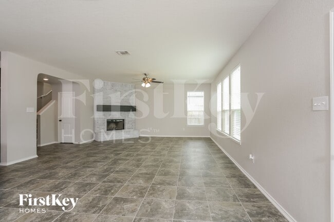 15302 Cascade Point in San Antonio, TX - Foto de edificio - Building Photo