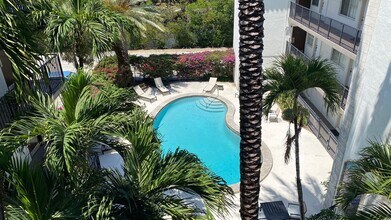 924 SE 2nd St, Unit 33 in Fort Lauderdale, FL - Building Photo - Building Photo
