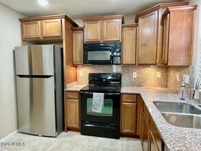 3340 E Franklin Ave in Gilbert, AZ - Building Photo - Building Photo