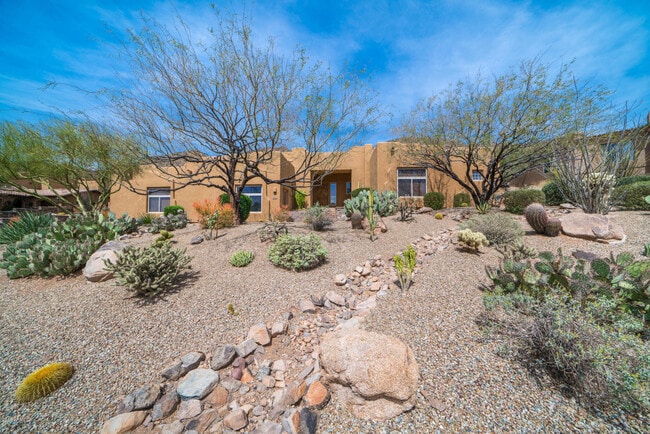 14296 E Coyote Rd in Scottsdale, AZ - Building Photo - Building Photo