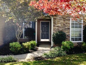 105 Crown Empire Ct in Simpsonville, SC - Building Photo - Building Photo