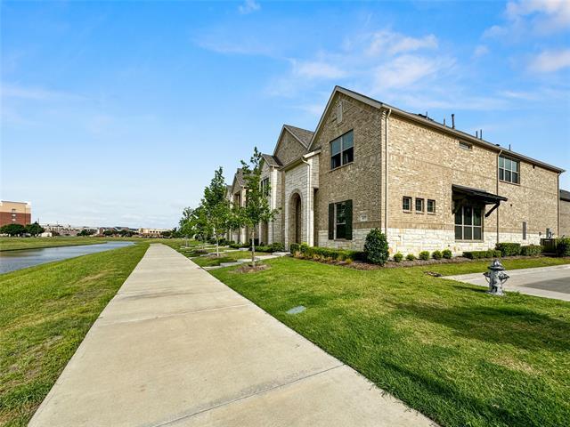 677 Watersedge Ct in Lewisville, TX - Building Photo - Building Photo