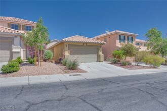 11020 Napa Ridge Dr in Las Vegas, NV - Foto de edificio - Building Photo