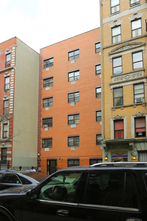 147 W 143rd St in New York, NY - Foto de edificio