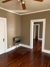 1410 E 10th St, Unit Duplex in Tulsa, OK - Foto de edificio - Building Photo