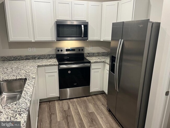 property at 224 Caterpillar Dr