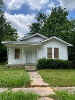 2549 Quinton St in Shreveport, LA - Building Photo