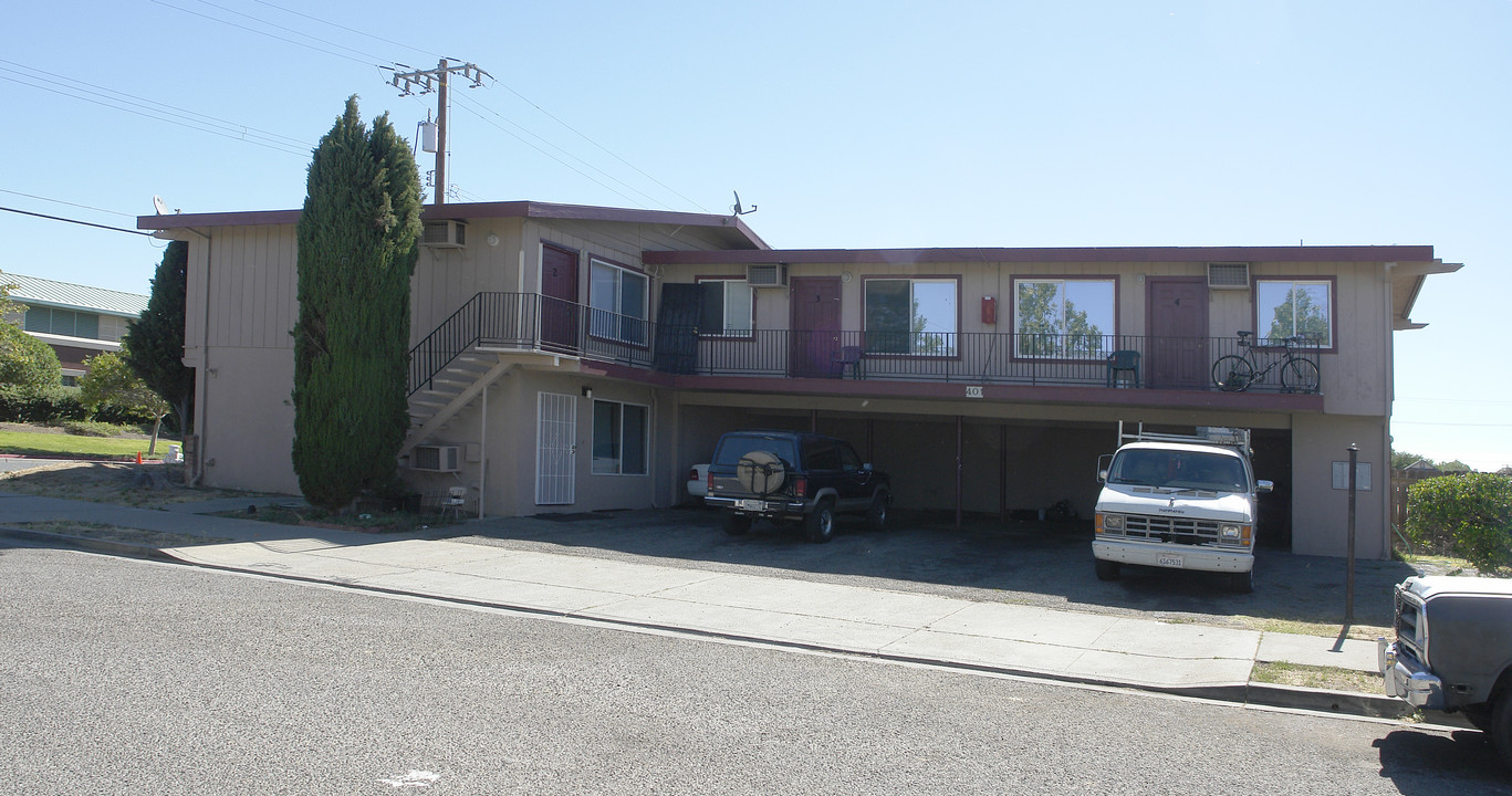 401 M St in Antioch, CA - Building Photo