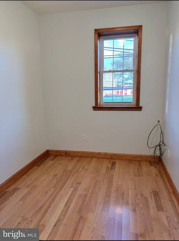 1320 W Girard Ave in Philadelphia, PA - Building Photo - Building Photo