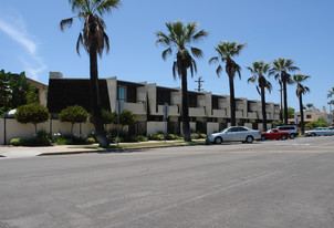 420-440 Palm Ave Apartments