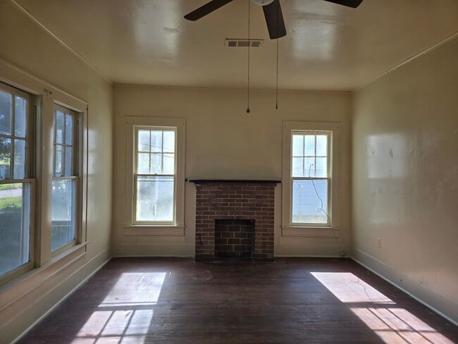 2216 Olive St in Alexandria, LA - Building Photo - Building Photo