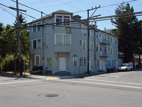 100 San Bruno Ave in Brisbane, CA - Foto de edificio - Building Photo