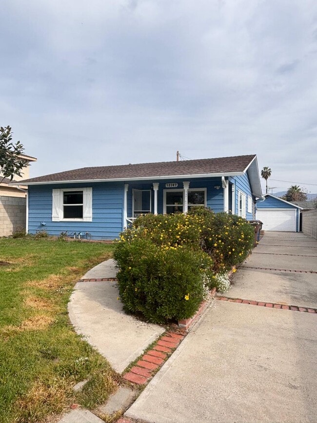 property at 12147 Hallwood Dr