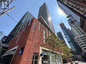 21 Widmer St in Toronto, ON - Building Photo