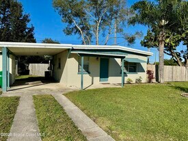 1004 Green Rd in Rockledge, FL - Building Photo