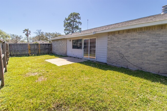 property at 14010 Meyersville Dr