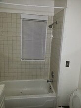 6207 Mayflower Ave in Cincinnati, OH - Building Photo - Building Photo