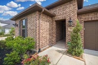 53 Sunrise Crest Trail in Tomball, TX - Building Photo - Building Photo