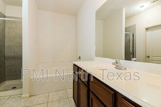 330 Lavaca Dr in Princeton, TX - Building Photo - Building Photo
