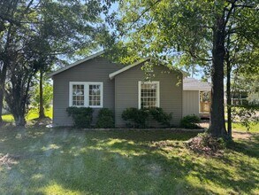 20260 Iowa St in Livingston, LA - Building Photo - Building Photo