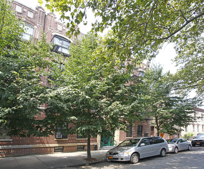 174 Grafton St in Brooklyn, NY - Foto de edificio - Building Photo