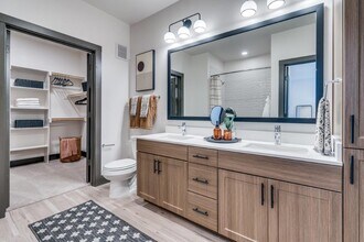 Lenox Cooper in Arlington, TX - Building Photo - Building Photo