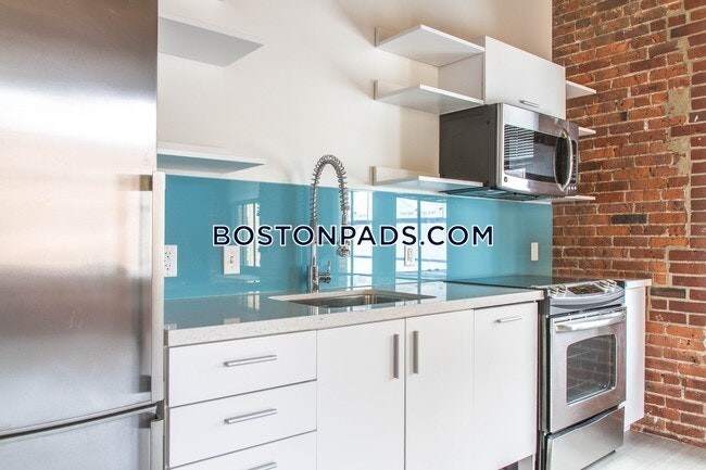 63 Inman St in Cambridge, MA - Building Photo