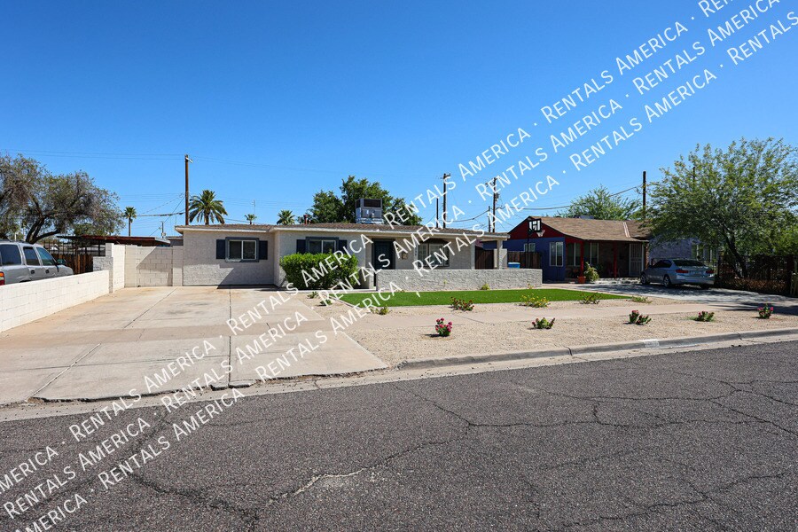 1530 E Windsor Ave in Phoenix, AZ - Building Photo