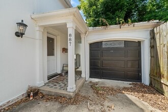 887 Poplar Rd in Charleston, WV - Building Photo - Building Photo