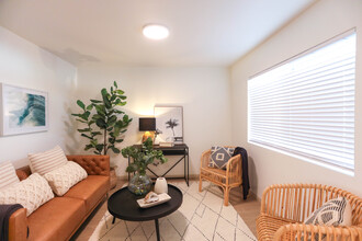 One Mosaic Apartments in Goleta, CA - Building Photo - Interior Photo