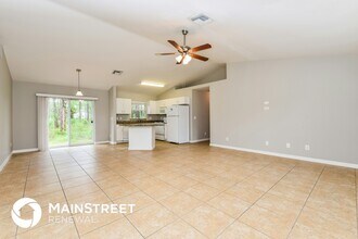 802 W 11th St in Lehigh Acres, FL - Building Photo - Building Photo