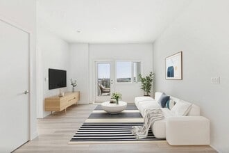 Thrive on 5th in San Pedro, CA - Building Photo - Building Photo