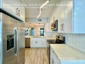 4811 Bayshore Blvd in Tampa, FL - Building Photo - Building Photo