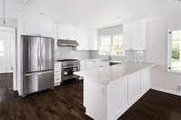 4023 Stovall Terrace NE in Atlanta, GA - Building Photo - Building Photo