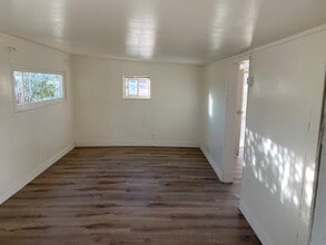 25573 Jasper Rd in Barstow, CA - Building Photo - Building Photo