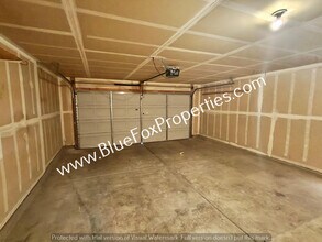 7669 W August Moon Pl in Tucson, AZ - Building Photo - Building Photo