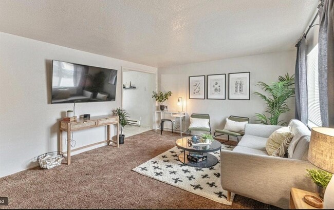 35 S 100 W in Ferron, UT - Building Photo - Building Photo