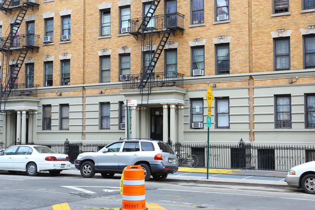 26 Saint Nicholas Pl in New York, NY - Foto de edificio - Building Photo