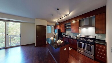 Vue Apartment Homes in Minneapolis, MN - Building Photo - Building Photo