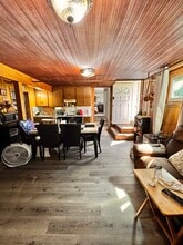 1 Johnell Pl, Unit #1 in Glen Cove, NY - Building Photo - Building Photo