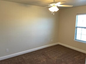 6912 97th St in Lubbock, TX - Building Photo - Building Photo