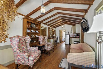 11826 Colonial Trail W in Surry, VA - Building Photo - Building Photo