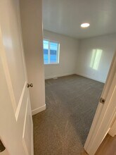3685 E Gample Ave in Ammon, ID - Building Photo - Building Photo