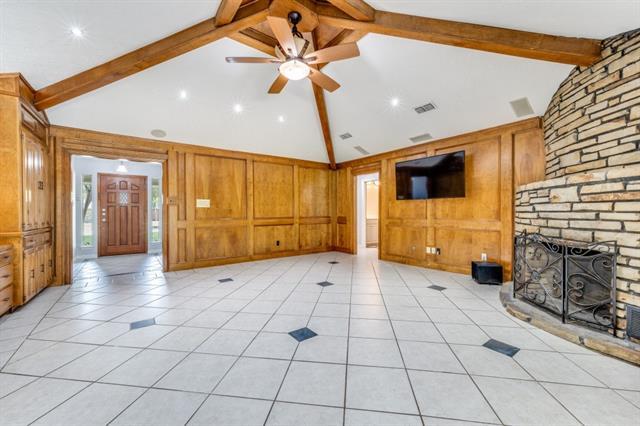 1038 Trophy Club Dr in Trophy Club, TX - Building Photo - Building Photo