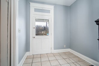 501 Delta Ave in Cincinnati, OH - Building Photo - Building Photo