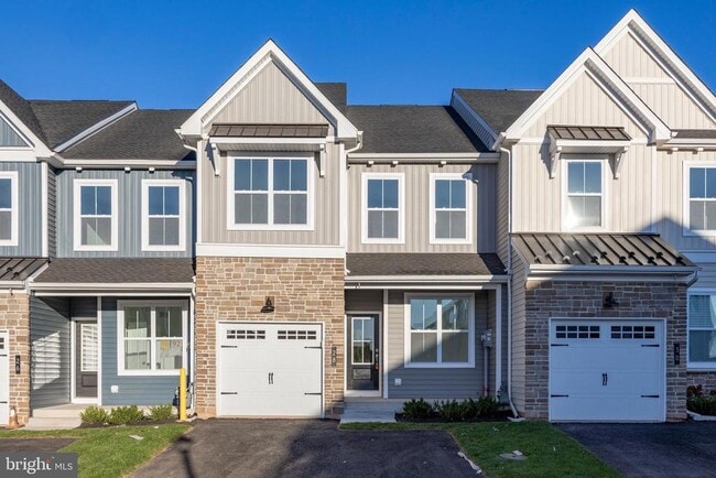 property at 28 Ironwood Dr